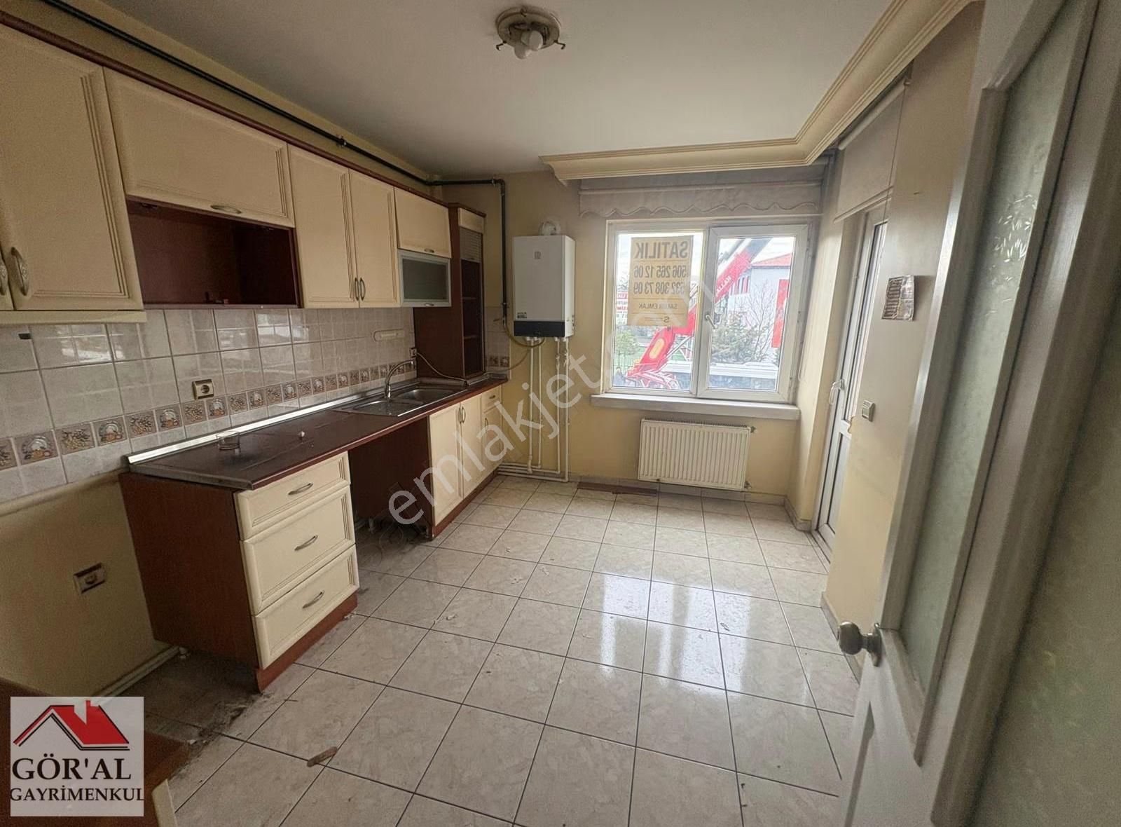 Göral Dan' Kabıl Cad.de Cetın Emec Yakını 3+1 Asansörlü Daıre - Görsel 21