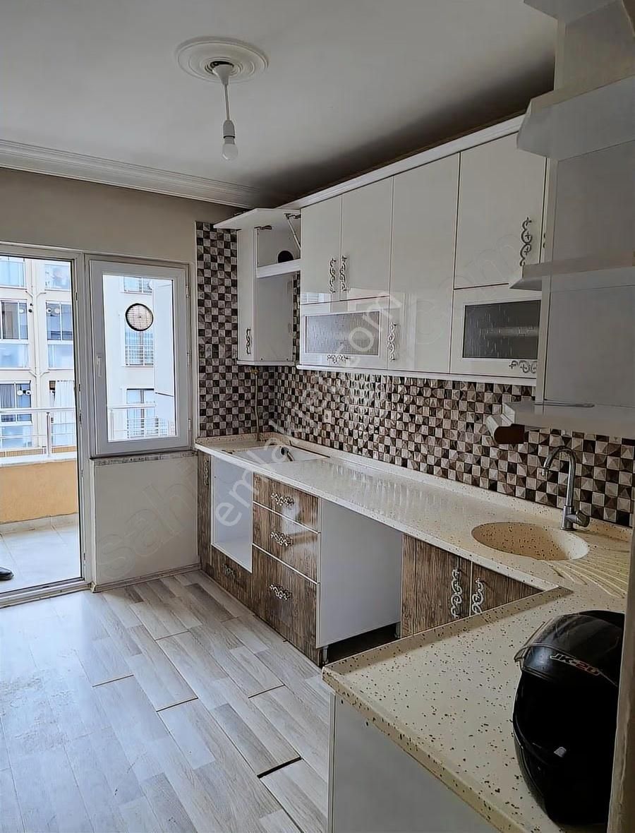 35 Lik Yol Ferah Geniş Kiralık Daire -artvin Emlak- - Görsel 12