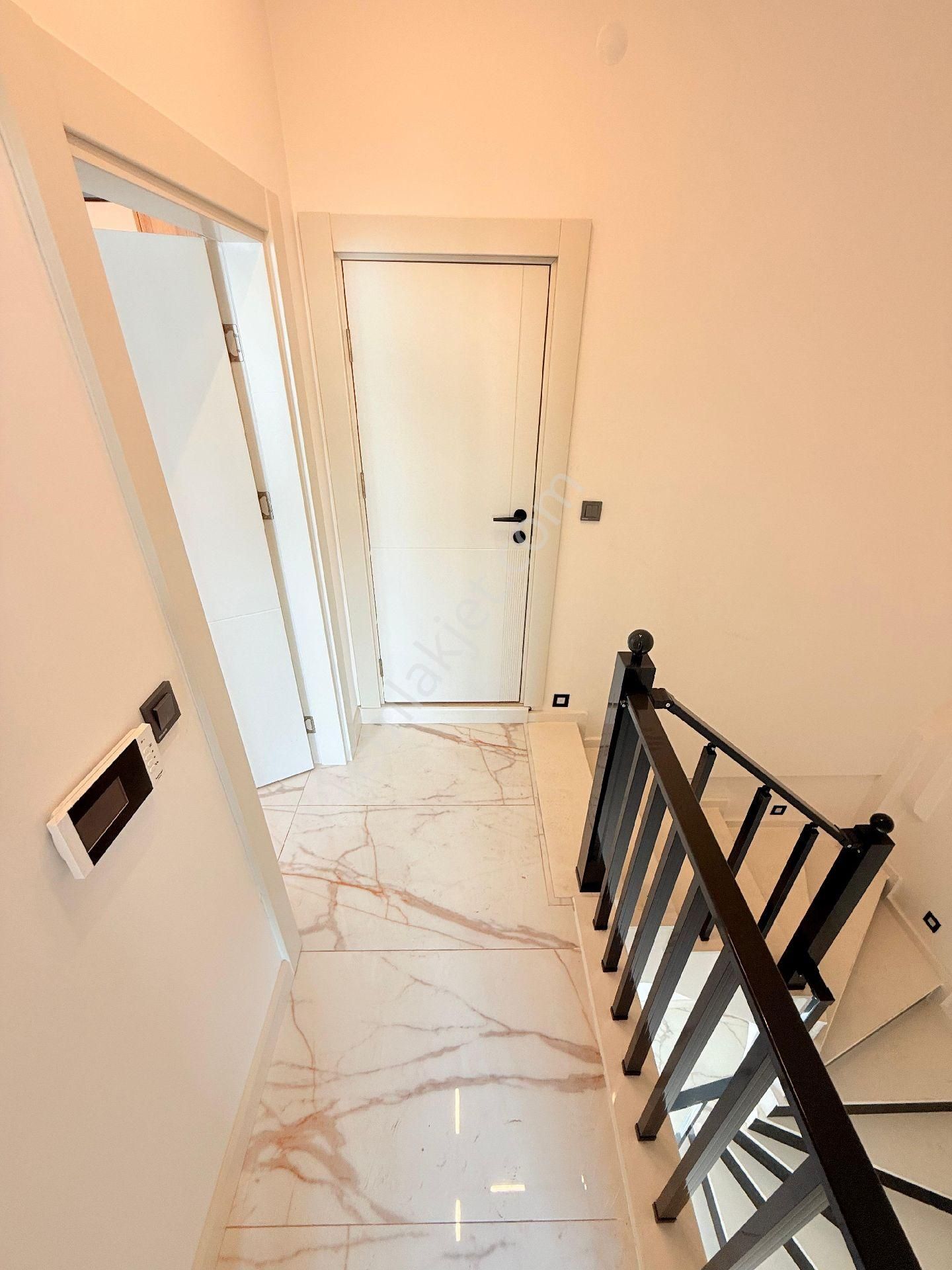 Didim Çamlıkta Denize 400 Metre Satılık 3+1 Dubleks Daire - Görsel 8