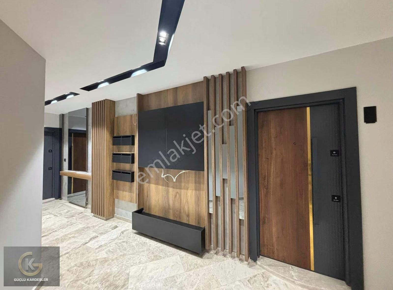 Güçlü Kardeşler Denize 300 Metre 3+1 Bahçe Ve Kat Dubleksleri - Görsel 25