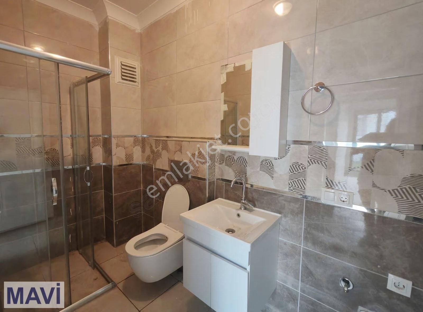 Karasu'da Müstakil Tadında, Bahçeli, Havuzlu Köşe Daire Remax - Görsel 5
