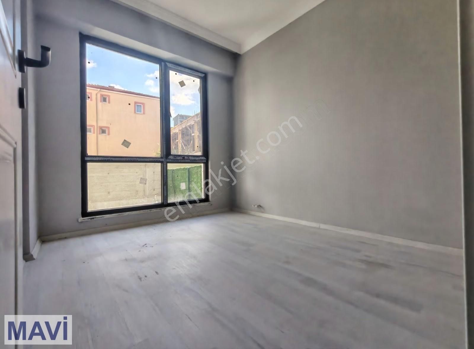 Karasu'da Müstakil Tadında, Bahçeli, Havuzlu Köşe Daire Remax - Görsel 9
