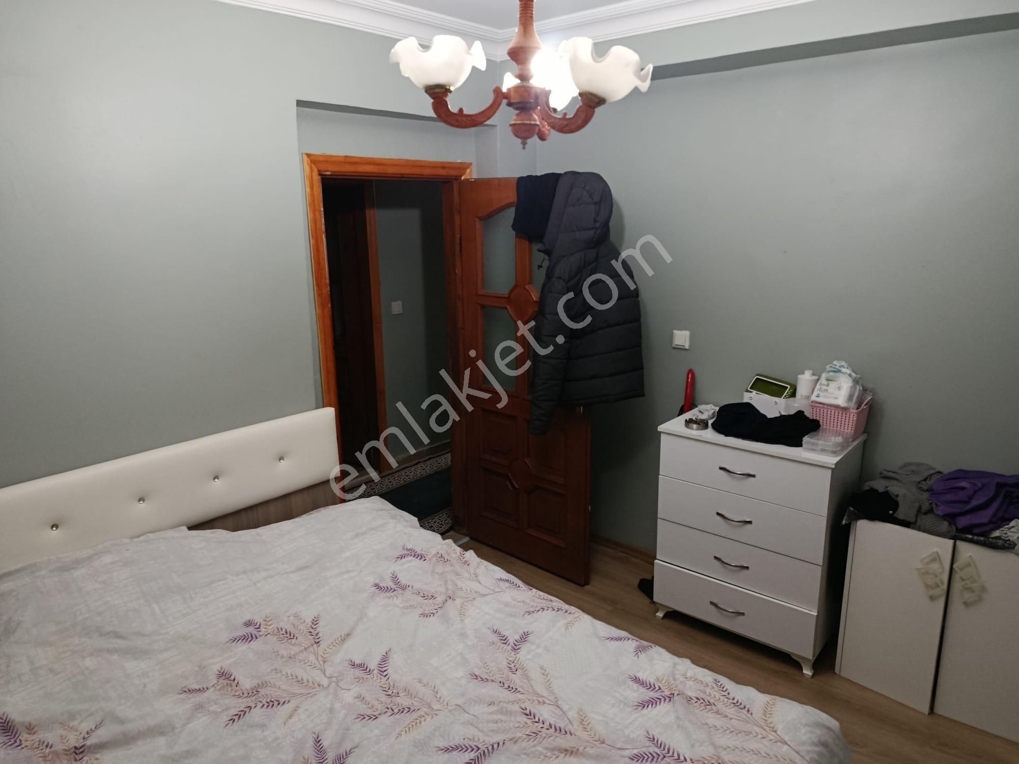 Fındıklı Mahallesi Kiralık Oda Arkadaşı - Görsel 11