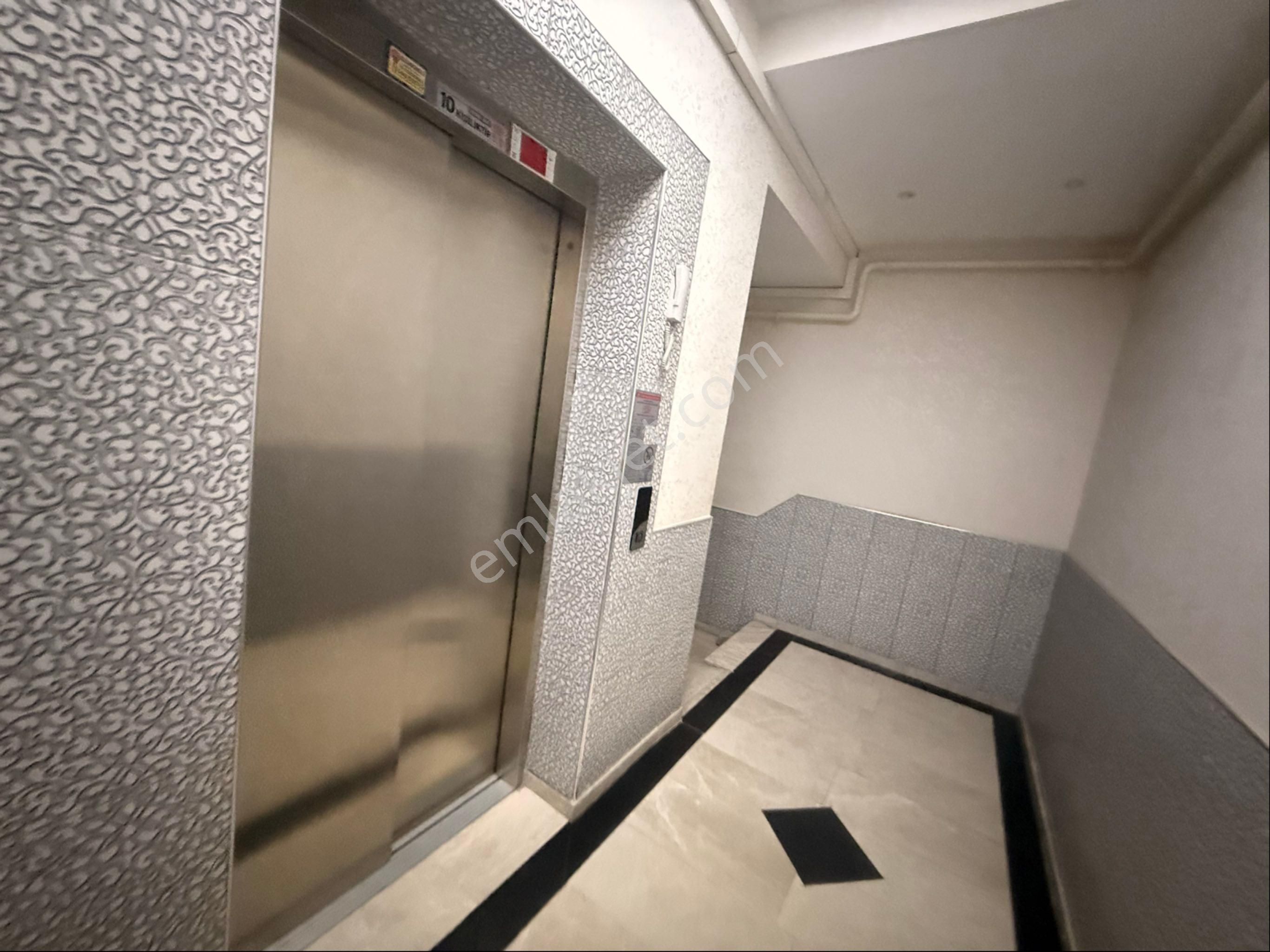 Çiğli Eğitim Araştırma Hast Yakını Kiralik Full Eşyalı 2+1 Daire - Görsel 9