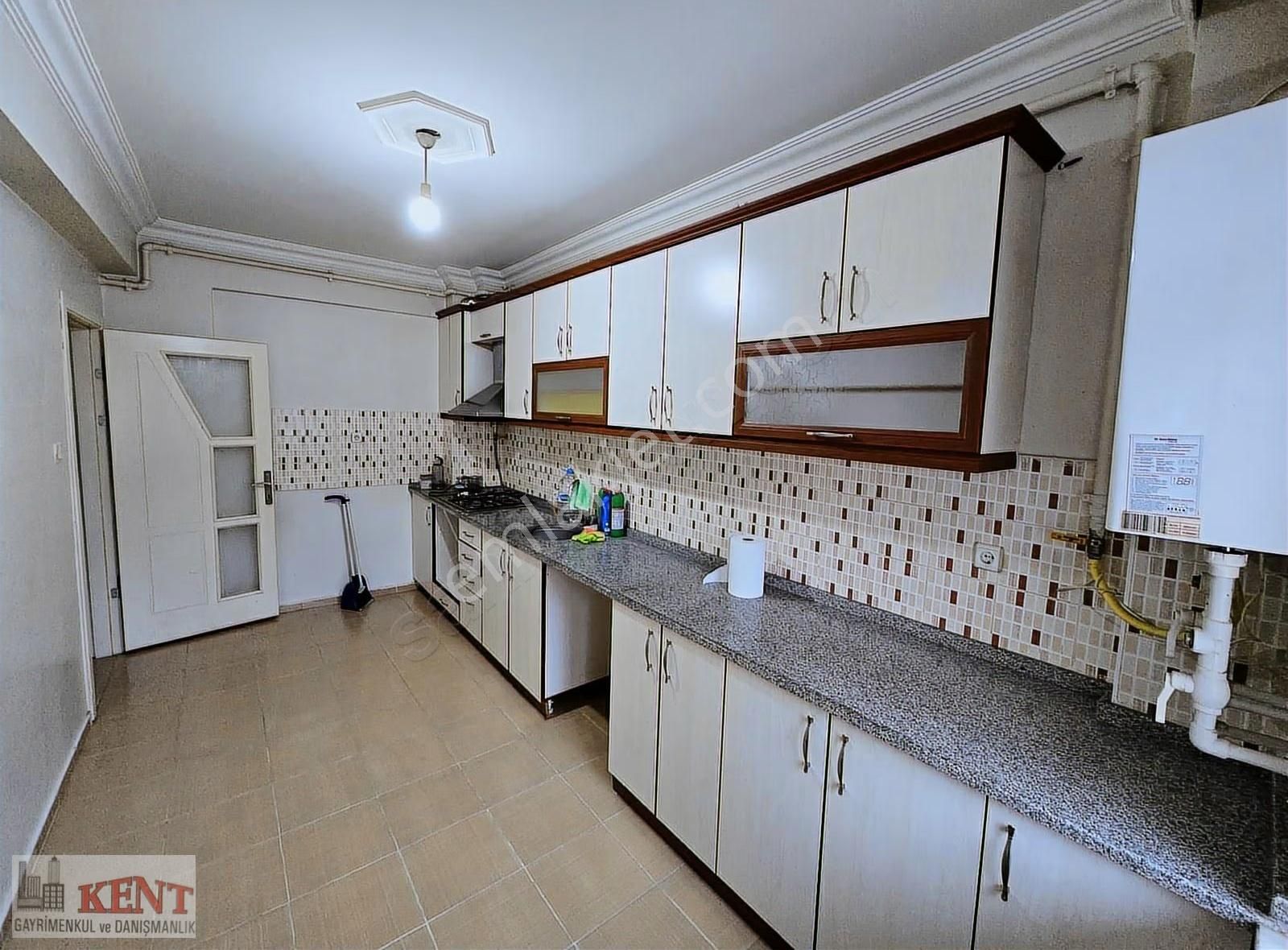 Kent Emlak'tan Aöf Binası Arkası Kiralık Daire - Görsel 9