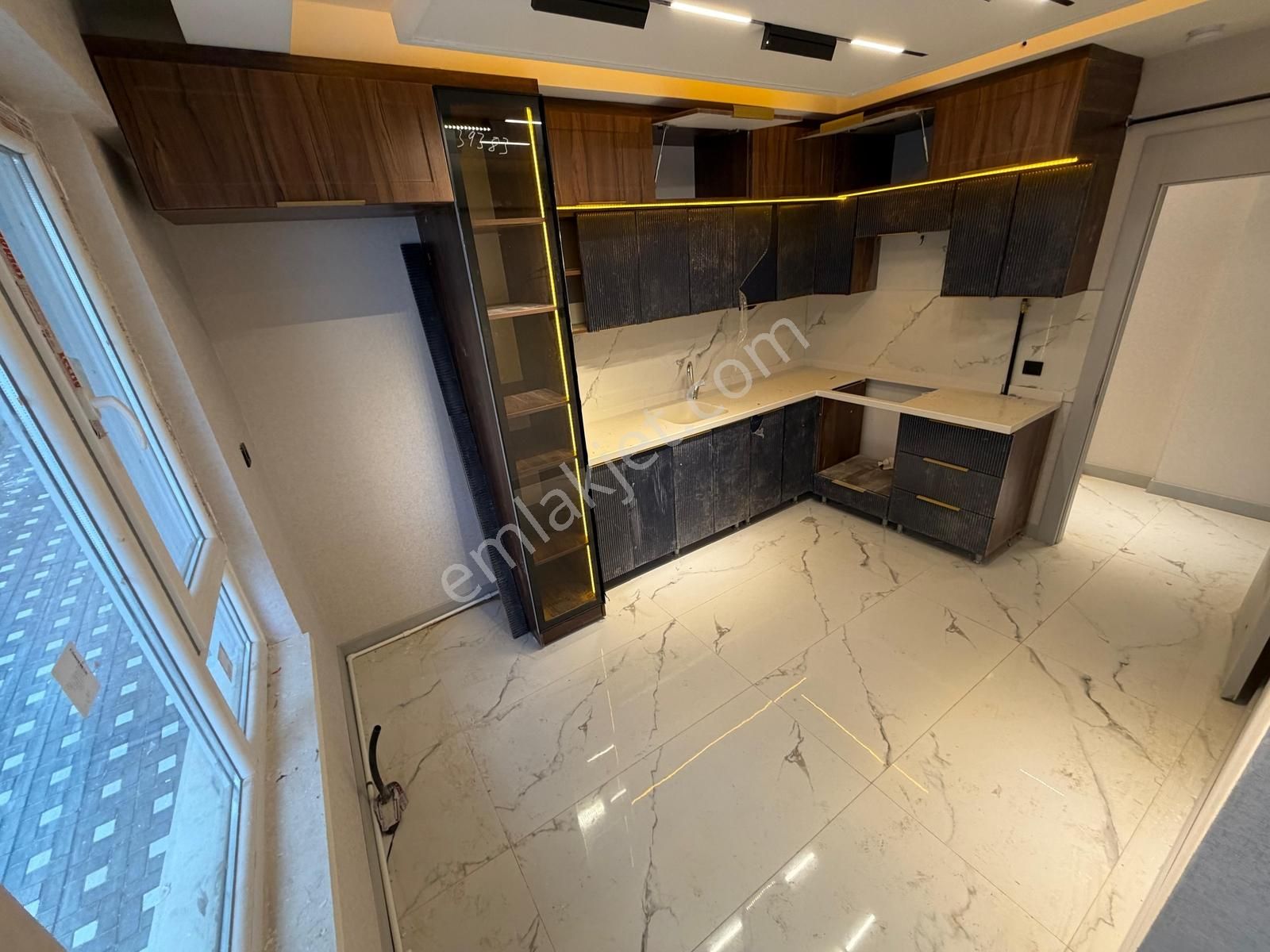 Keçiörende 3+1full Yapılı Sıfır Özel Yapımlı Kat Konumlu Daire - Görsel 12