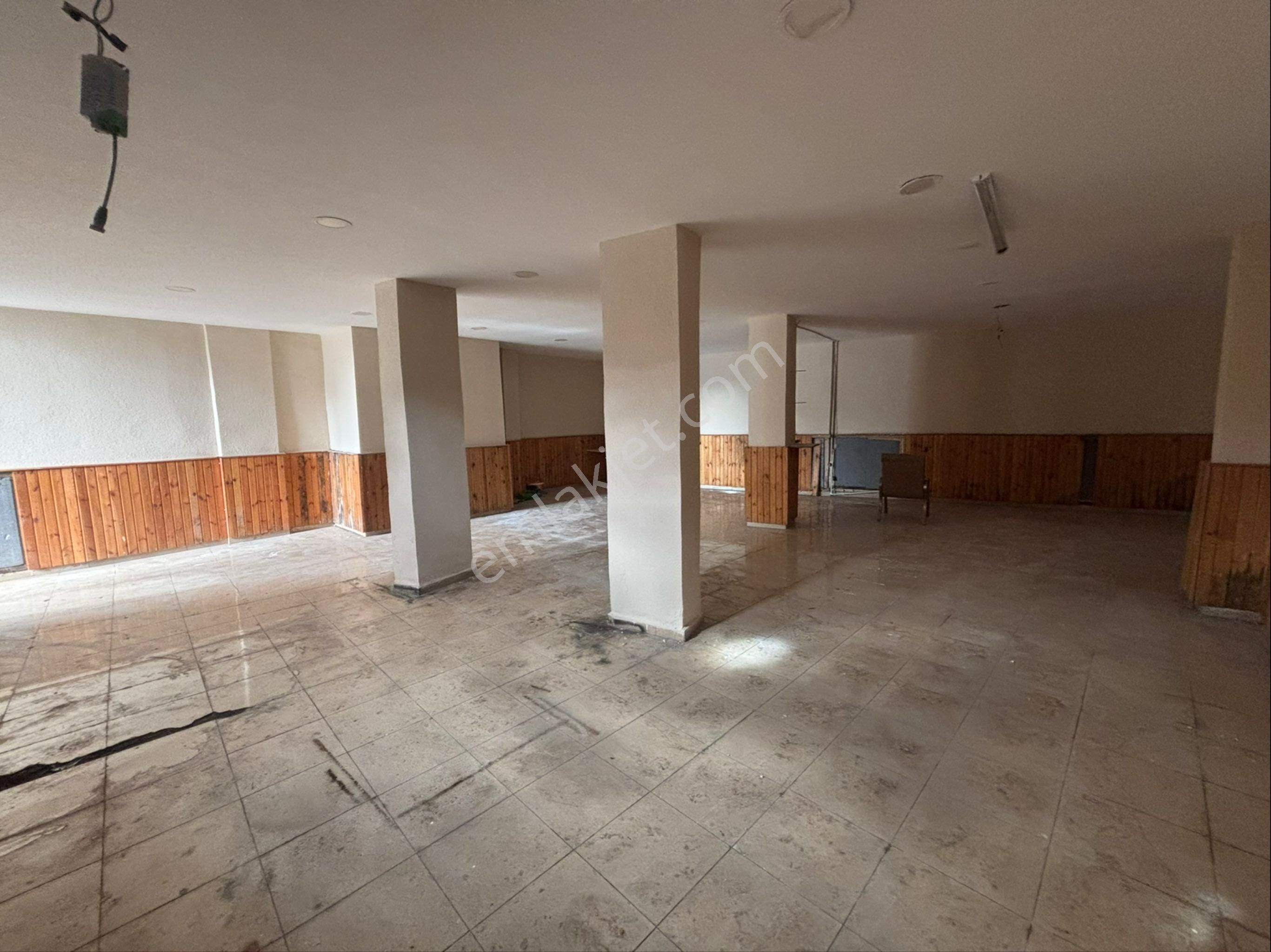 Kiralık Depolu Dükkan - Görsel 17