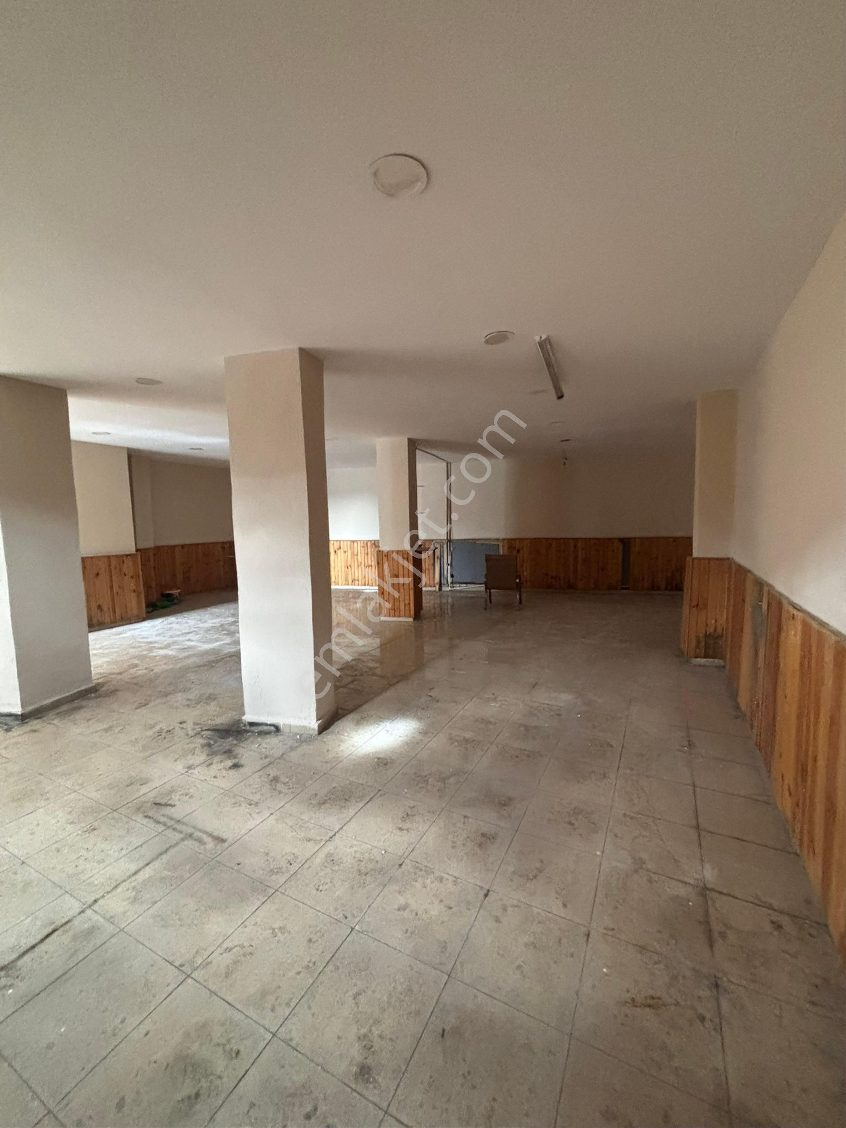 Kiralık Depolu Dükkan - Görsel 16