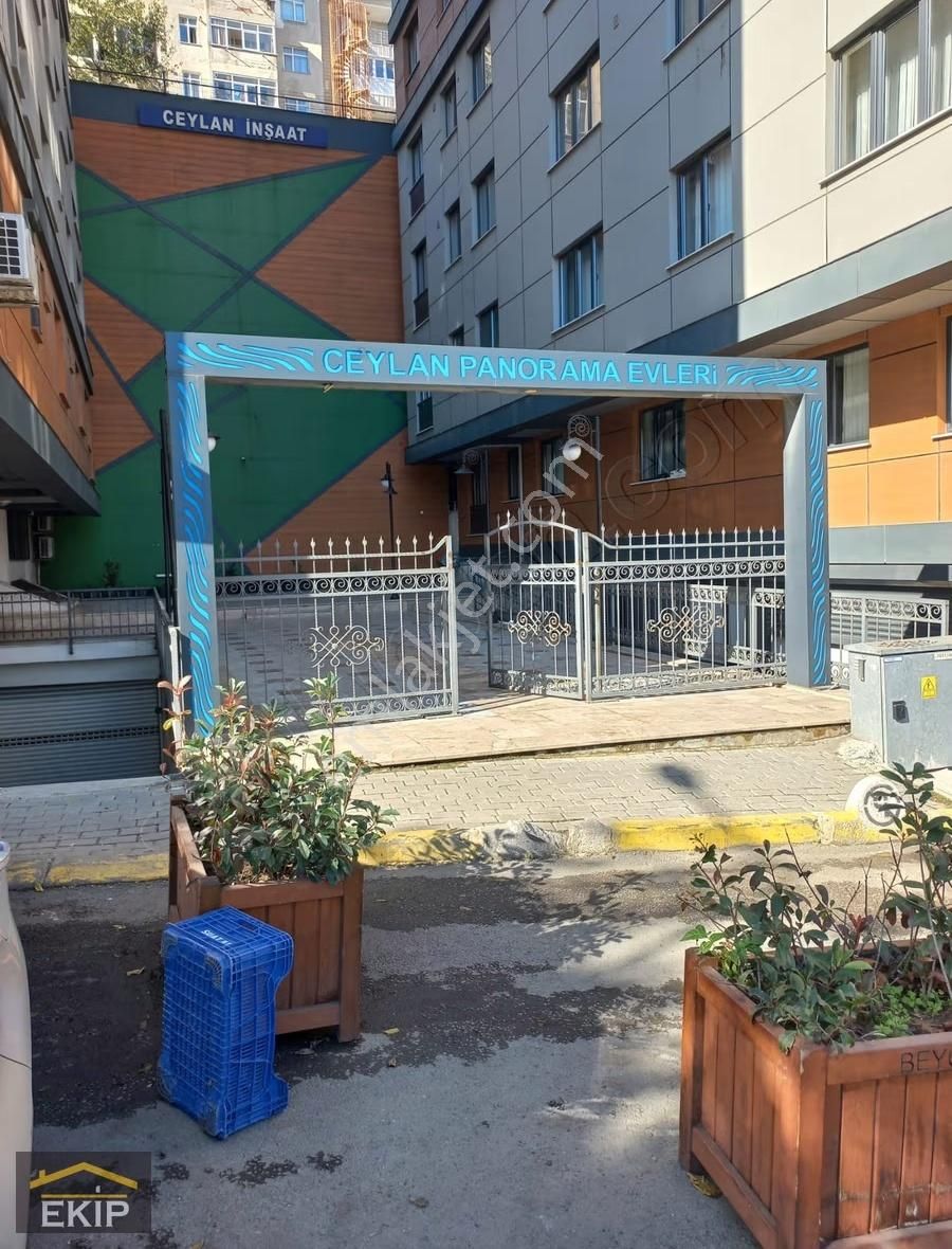 Kağıthane Ceylan Panorama'da Boş Büyük 2+1 Ara Kat - Görsel 5