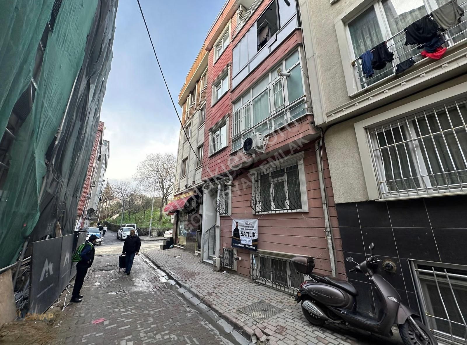 Gök Oryap'tan Satılık Merkezi Konumda Bakımlı 2+1 Fırsat Daire! - Görsel 5