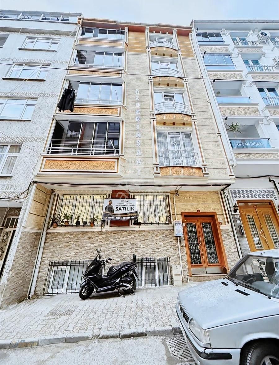 Gök Oryap'tan Satılık Merkezi Konumda Bakımlı 2+1 Fırsat Daire! - Görsel 27