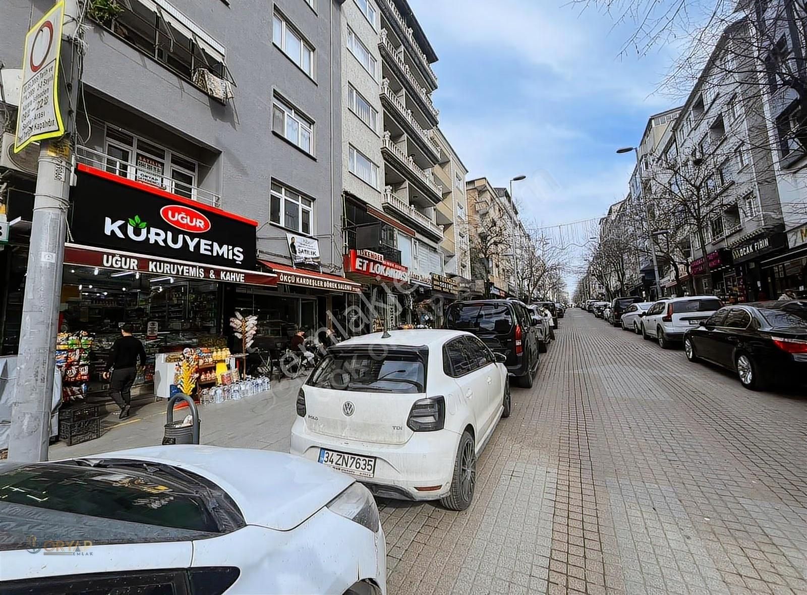 Gök Oryap'tan Satılık Süper Konumda 3+1 3 Balkonlu 1.kat Daire ! - Görsel 12