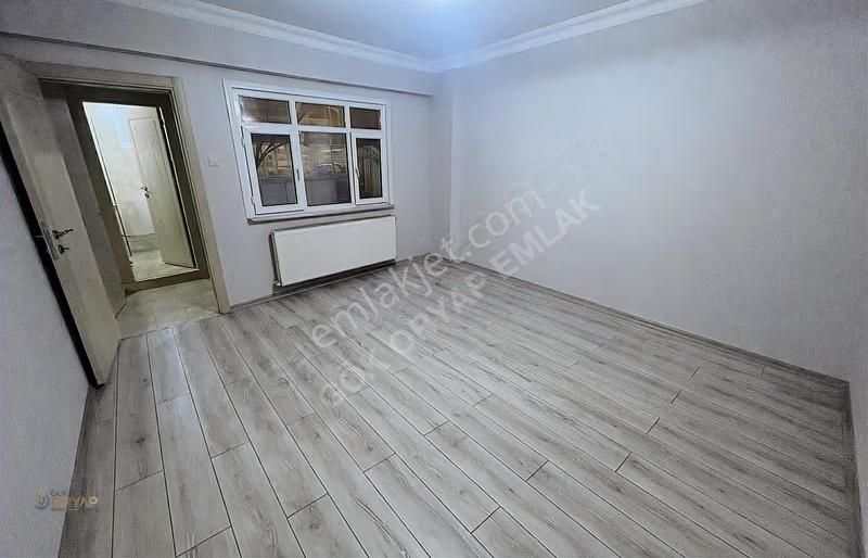 Gök Oryap'tan Satılık Süper Konumda 3+1 3 Balkonlu 1.kat Daire ! - Görsel 17