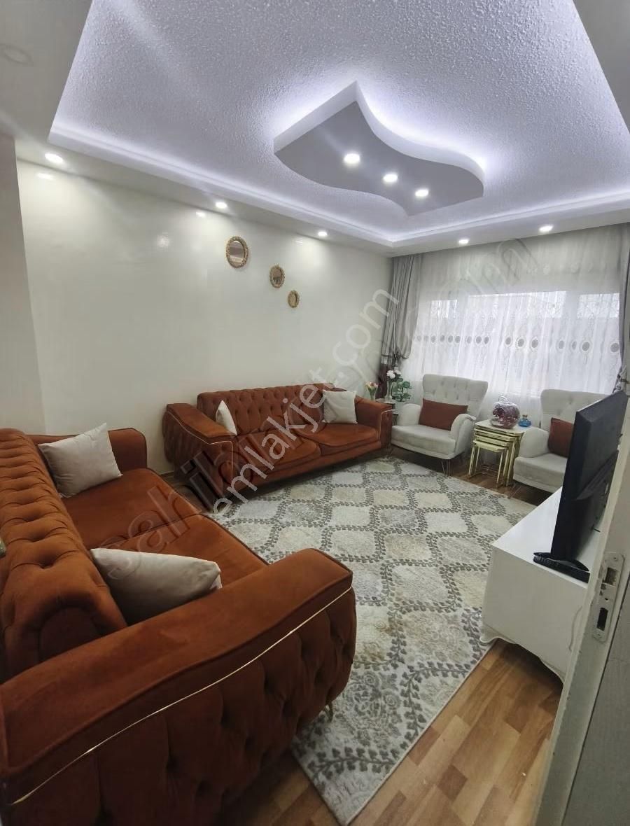 Seyran Emlak'tan Toki F Bloklarda Satlık Full Bakımlı 2+1 Daire