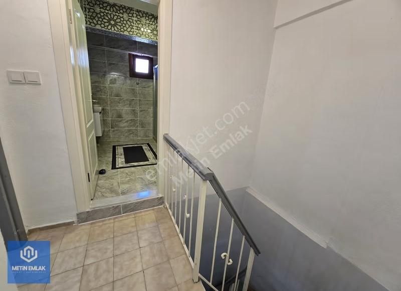 Altınoluk Satılık Villa / Denize Sıfır Sitede - Görsel 20