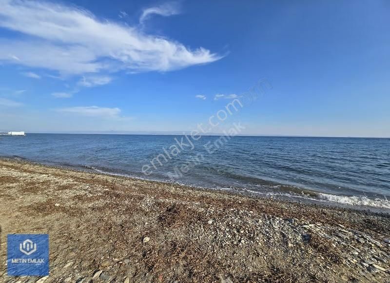 Altınoluk Satılık Villa / Denize Sıfır Sitede - Görsel 14
