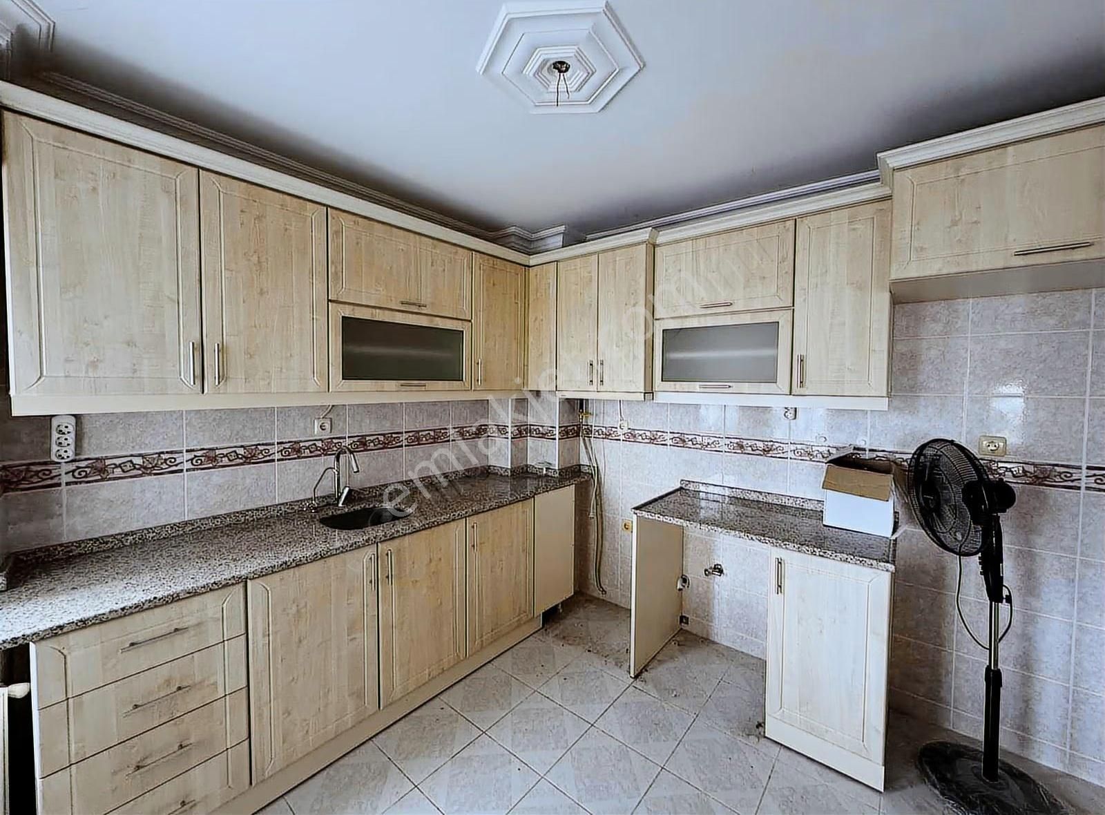 Tema Emlaktan Barbaros Mahallesi Devran Sitesi Satılık 3+1 Daire - Görsel 26