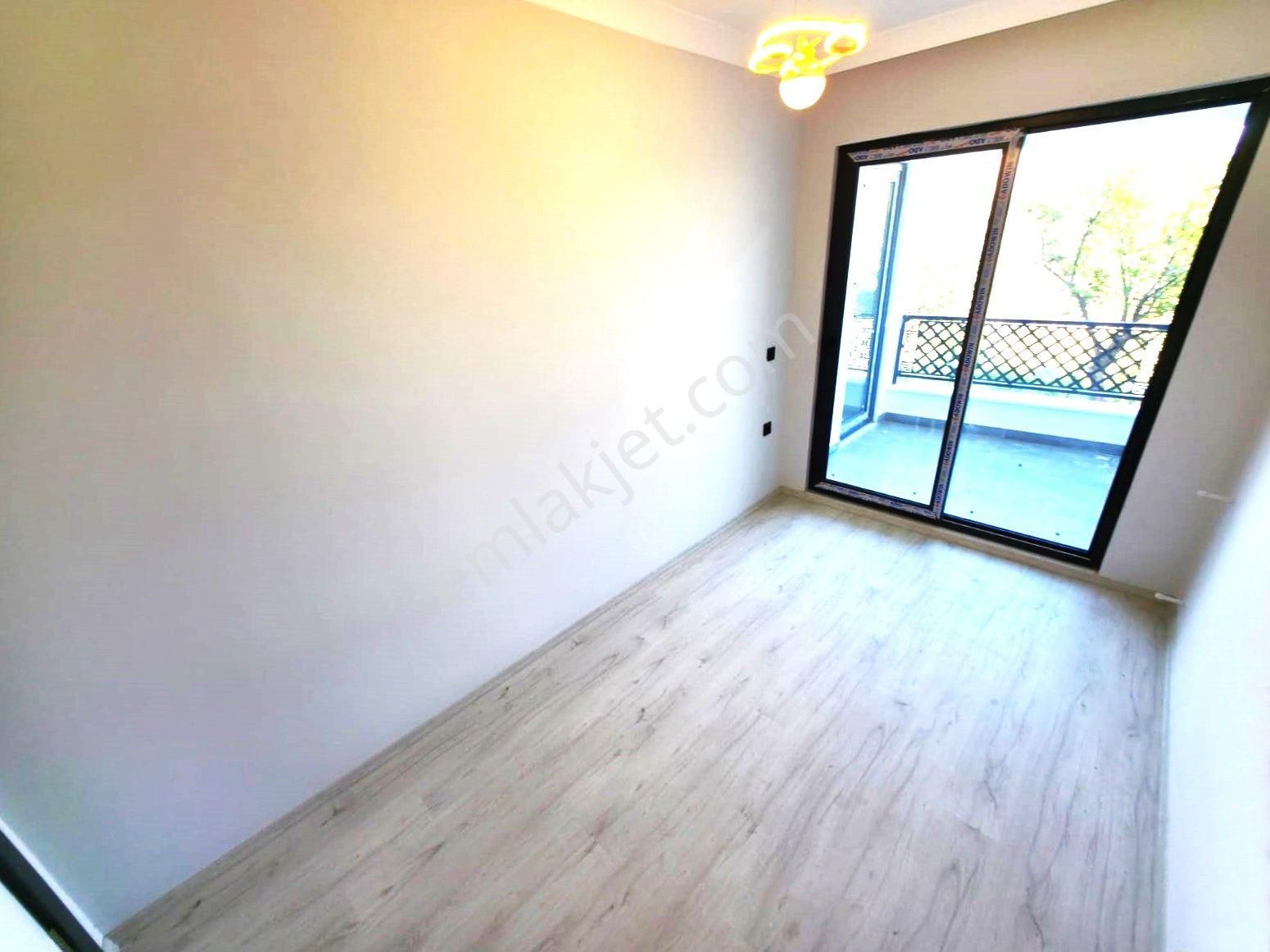 Edremit Zeytinli'de Aygül'den Sıfır Doğa İle İç İçe Ön Cephe Kaçmaz 2+1 Satılık Daireler Dubleksler - Görsel 12