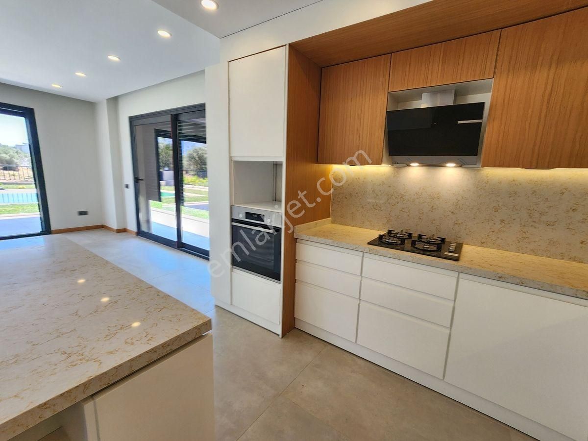 Güre Satılık Villa / Özel Havuzlu / Özel Tasarım Sıfır Villa / Doğa İçinde - Görsel 8