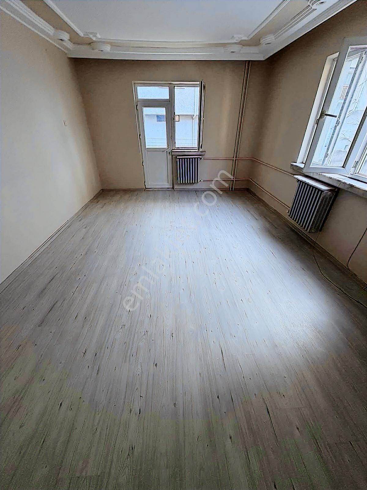 Fazelden Sobacılar Sokakta Ara Kat 2+1 - Görsel 15