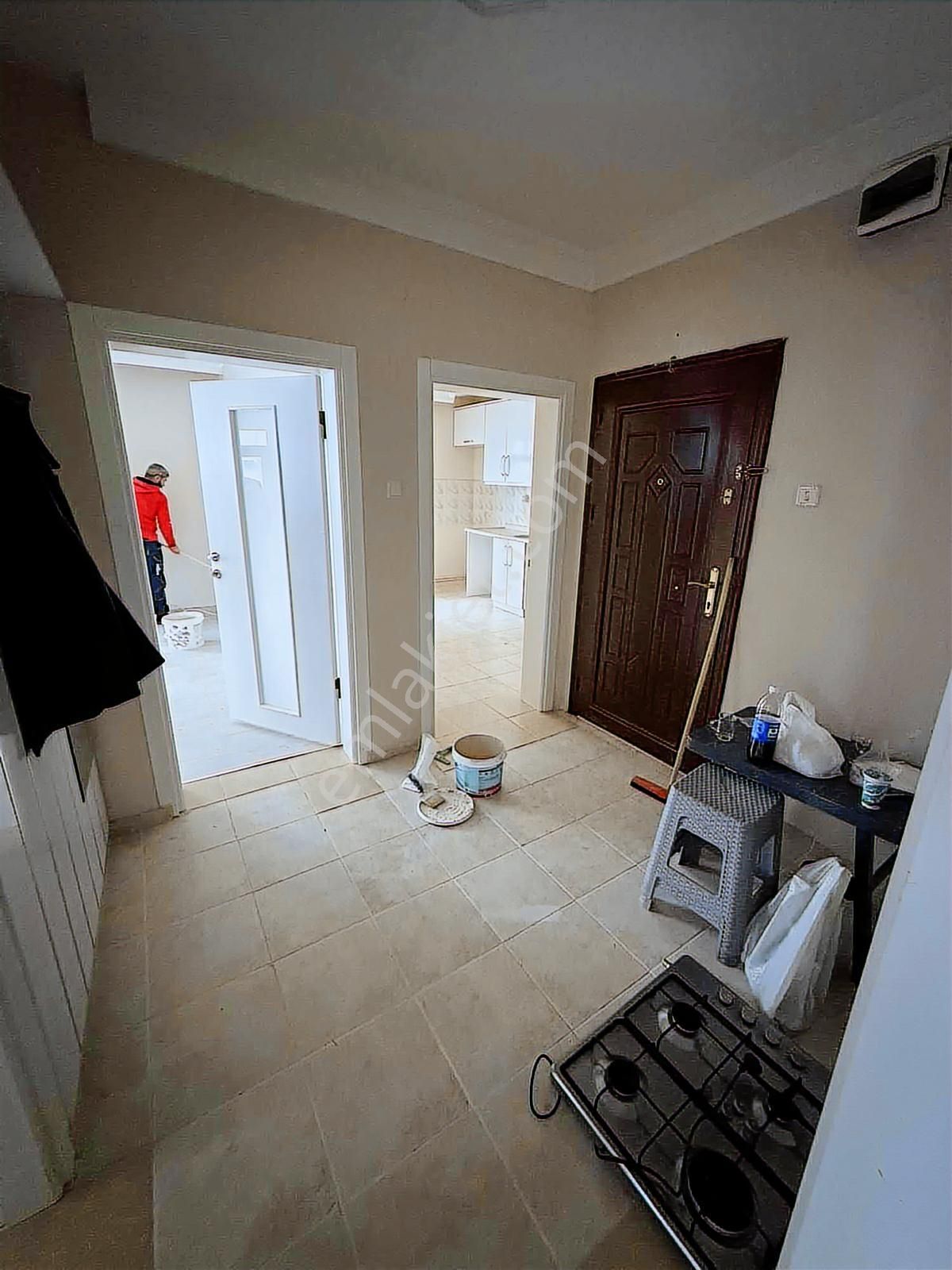 Fazelden Sobacılar Sokakta Ara Kat 2+1 - Görsel 27