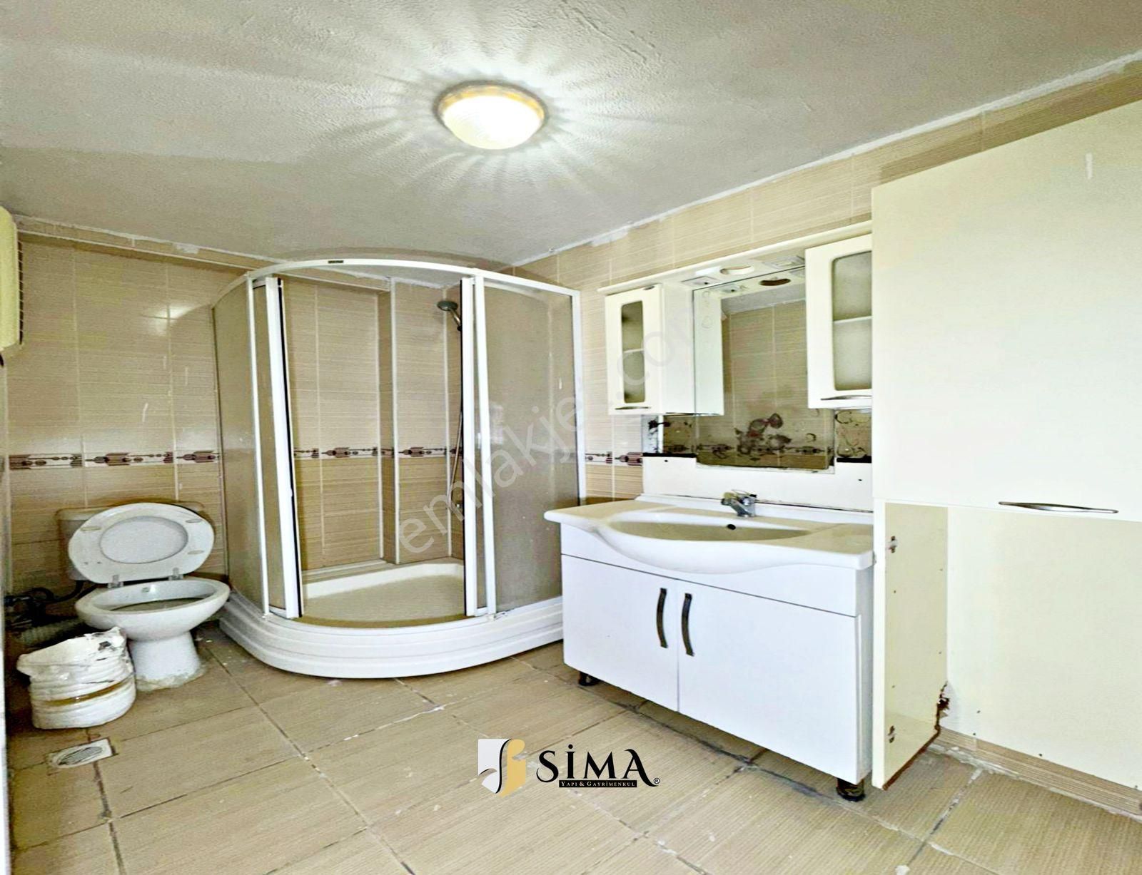 Güzelyurt Mah. Metrobüse 9 Dk Krediye Uygun Ana Cadde Üzeri 3+1 1.kat Emsalinde - Görsel 7