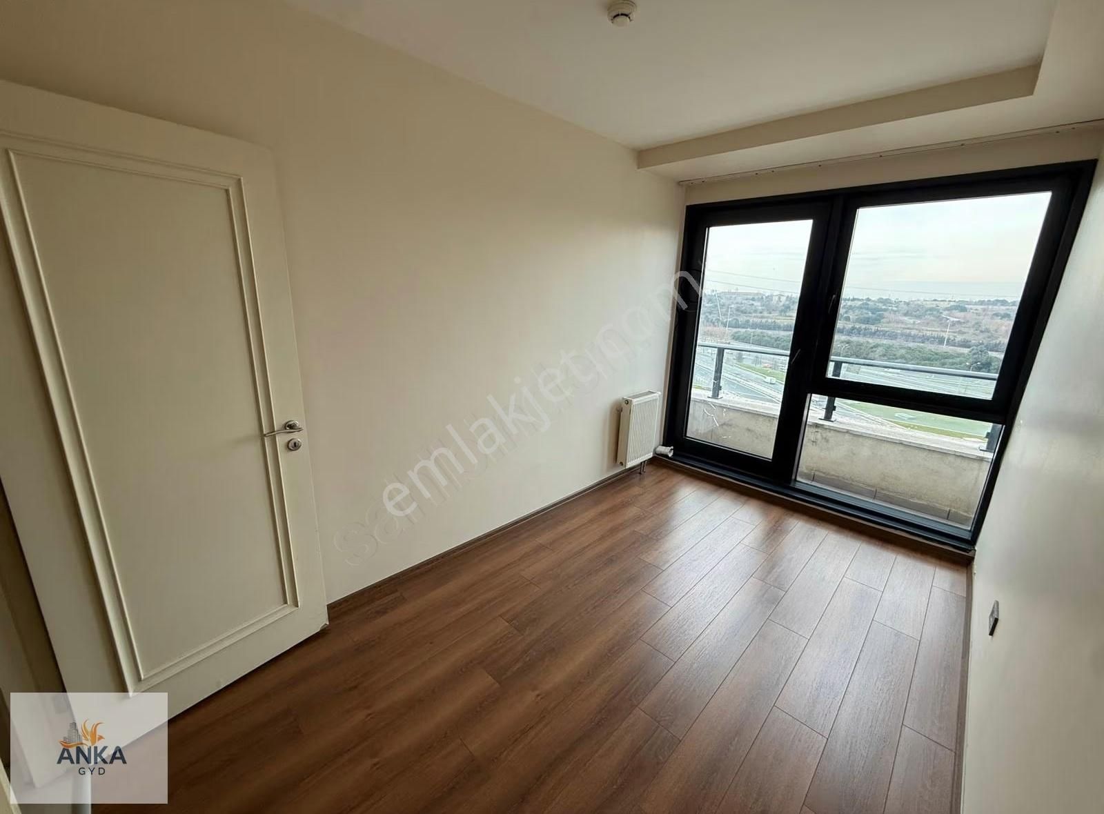 Venezia'da Full Balkon 2 Banyo Şehir Mnz Boş Satılık 2+1 Daire - Görsel 4