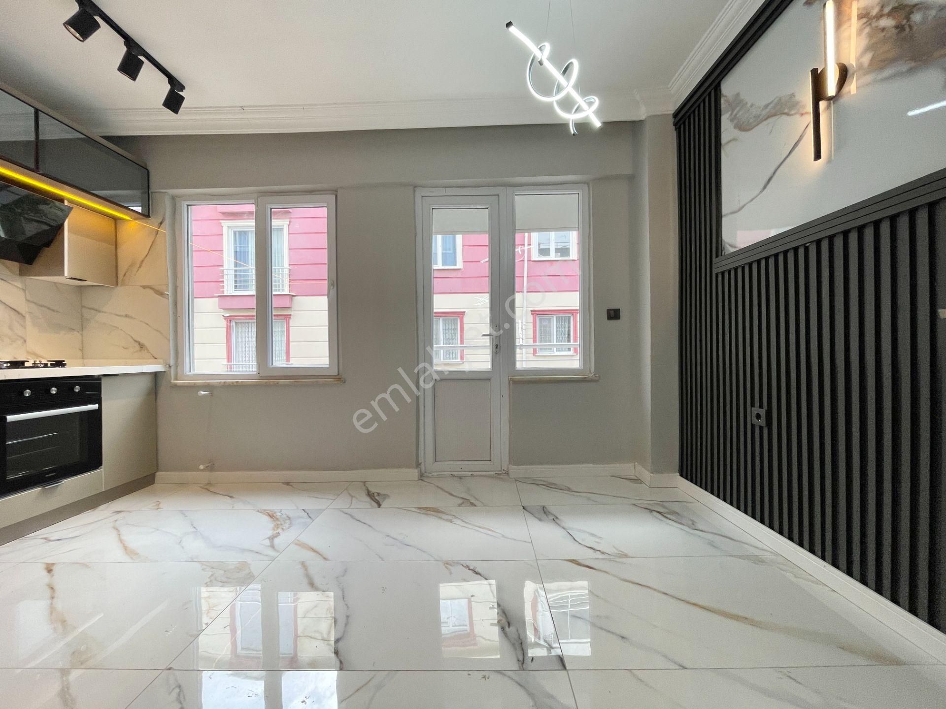 Berkay Demirel'den Altınkumda Ön Cephe Fırsat Masrafsız 2+1 Daire - Görsel 14