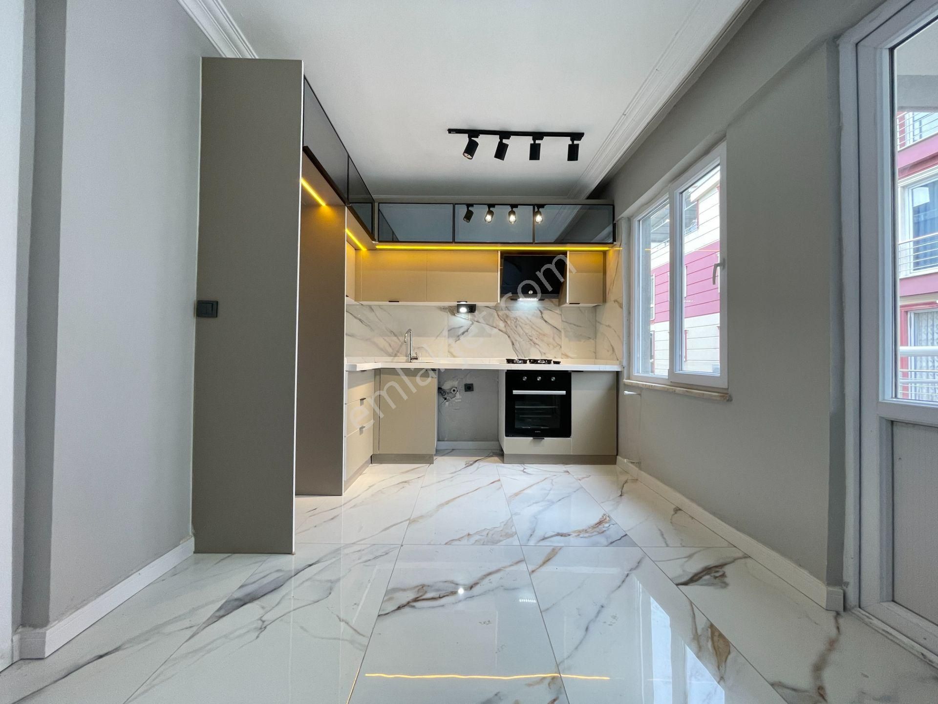 Berkay Demirel'den Altınkumda Ön Cephe Fırsat Masrafsız 2+1 Daire