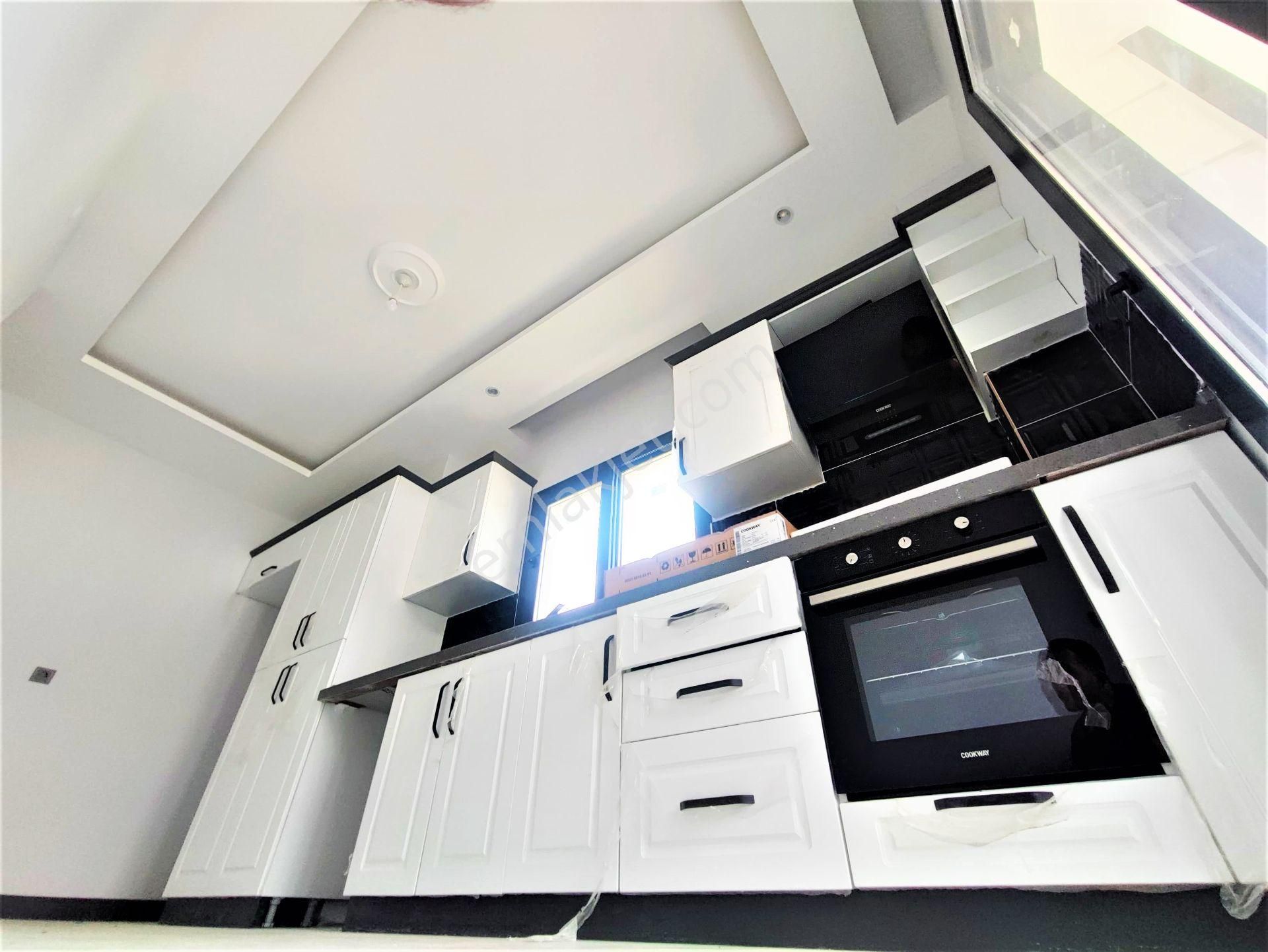 🎀akçay'da Aygül'den Sıfır Denize Çok Yakın Merkezi Lokasyonda Ara Kat Ön Cephe 2+1 Satılık Daireler - Görsel 8