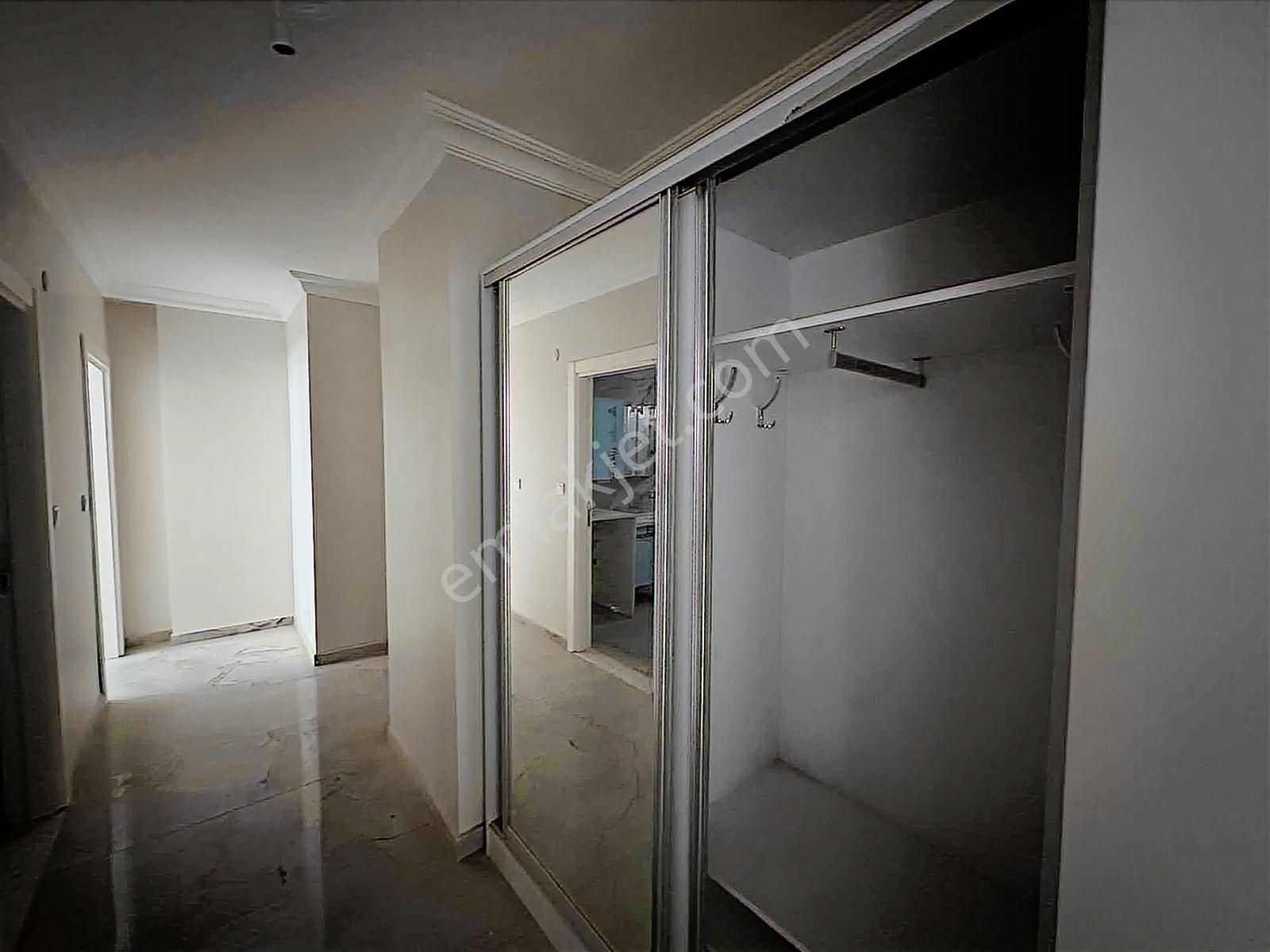 Realist Gayrimenkul 'den Satılık 2+1 Daire - Görsel 8