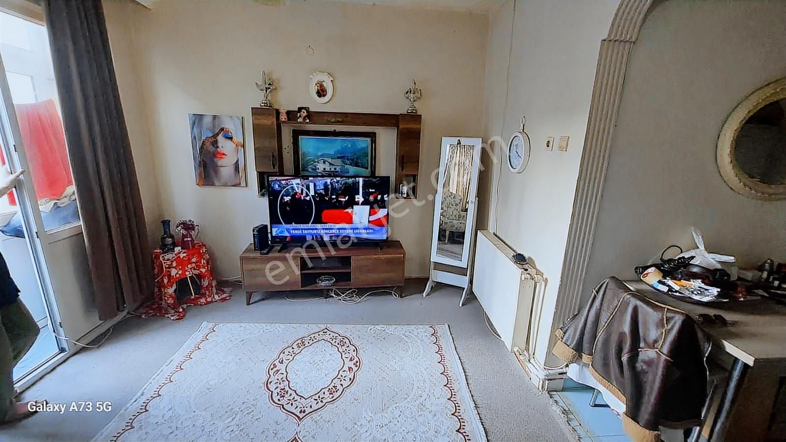 Fatih Akdeniz Cadde Civari 1+l Salon Kiracili Satılık Daire - Görsel 4