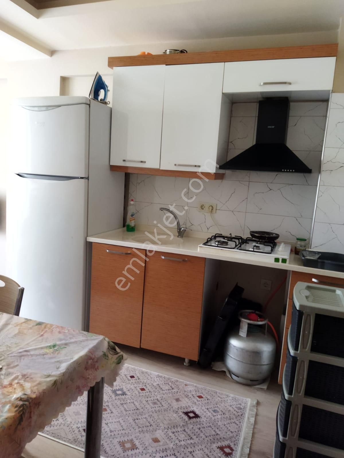 Menderes Mahallesinde Caddenin 1 Arkasında Satılık 1+1 Daire - Görsel 12