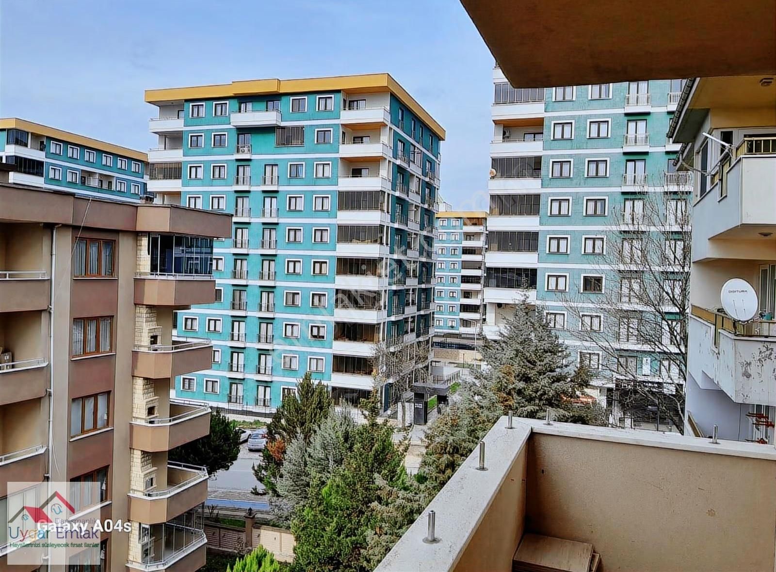 Ataevler Izmır Yolunda Özel Okullar Yanı Kat 4