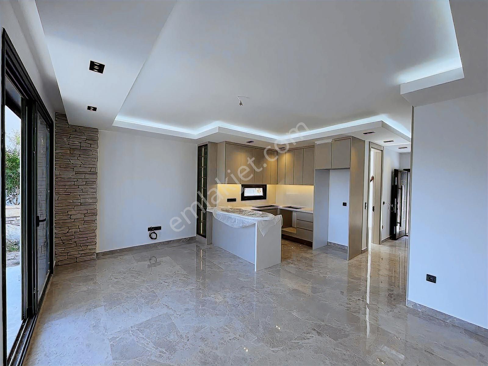 Turgutreis Bahçelievler'de Denize 300 Metre Satılık 3+1 Villa - Görsel 12