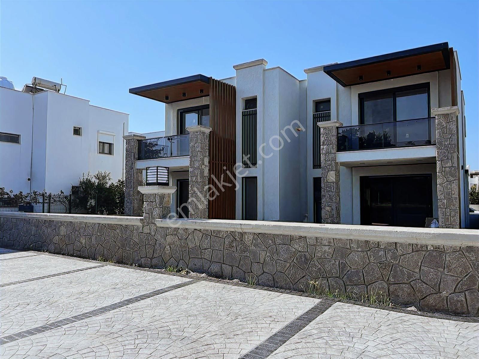 Turgutreis Bahçelievler'de Denize 300 Metre Satılık 3+1 Villa - Görsel 10