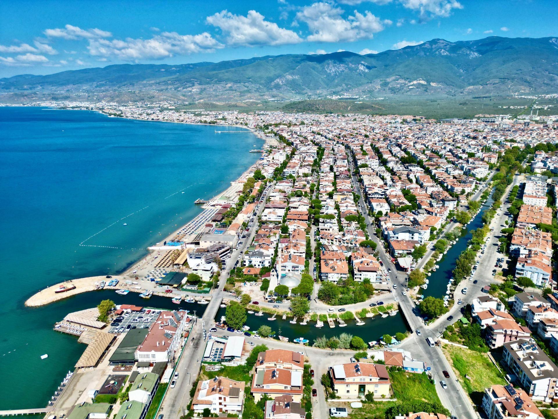 Sadece Berkay Demirel'den Altınkumda Denize 600 Metre Çift Köşe 2+1 Daire - Görsel 7