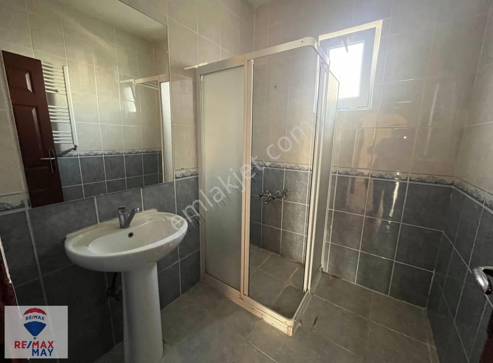 Abidinpaşa Limonlu Sokak'ta Kiralık 3+1 Daire - Görsel 6