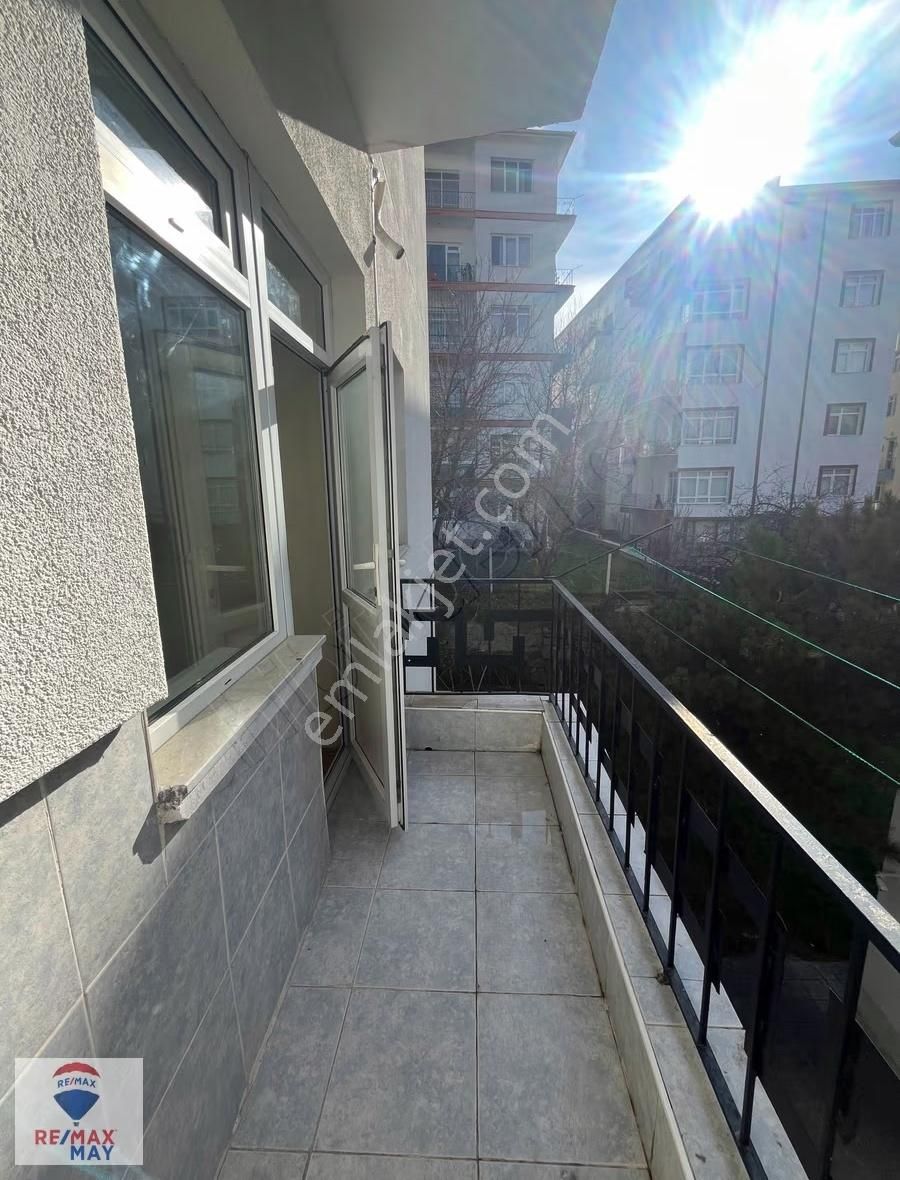Abidinpaşa Limonlu Sokak'ta Kiralık 3+1 Daire - Görsel 10