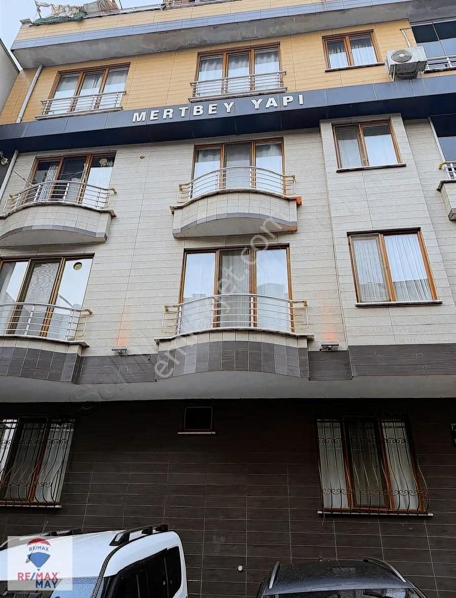 İstanbul Gaziosmanpaşa Karlıtepe Mahallesinde 2+1 Satılık Daire