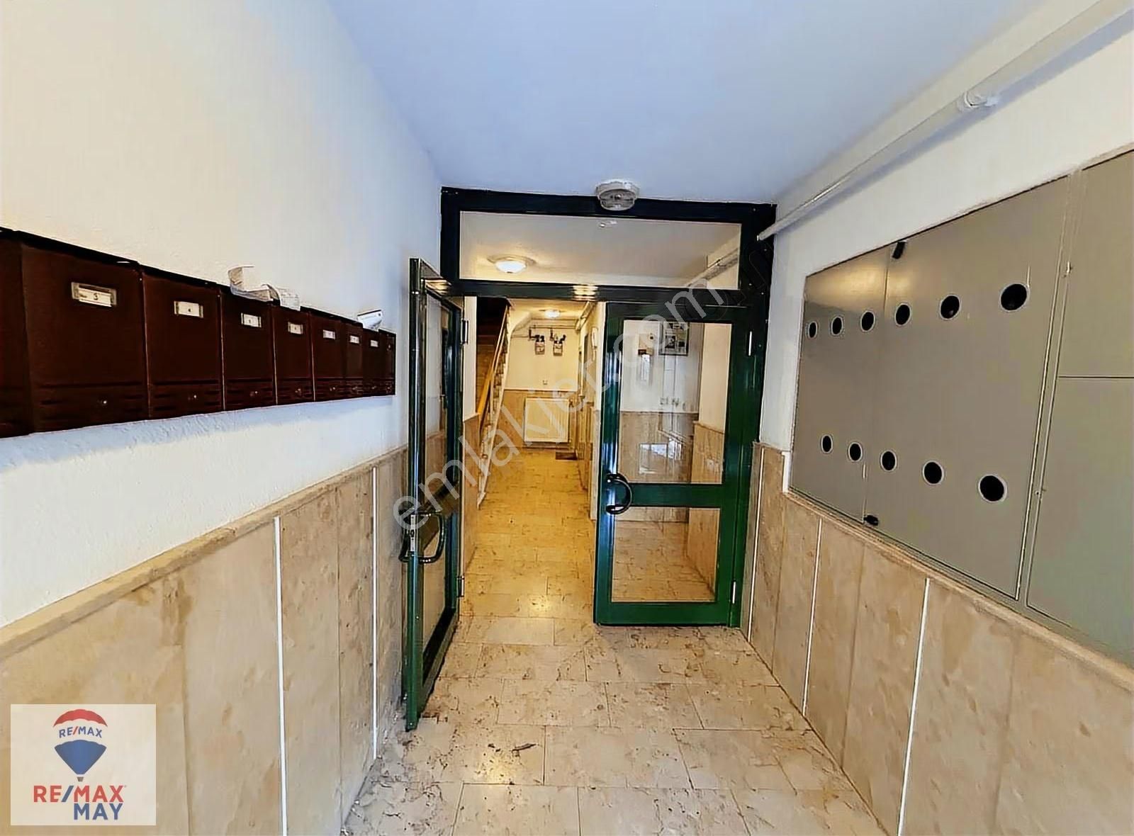 Söğütözü Mahallesi Anadolu Sitesinde 3+1 Satılık Daire - Görsel 7