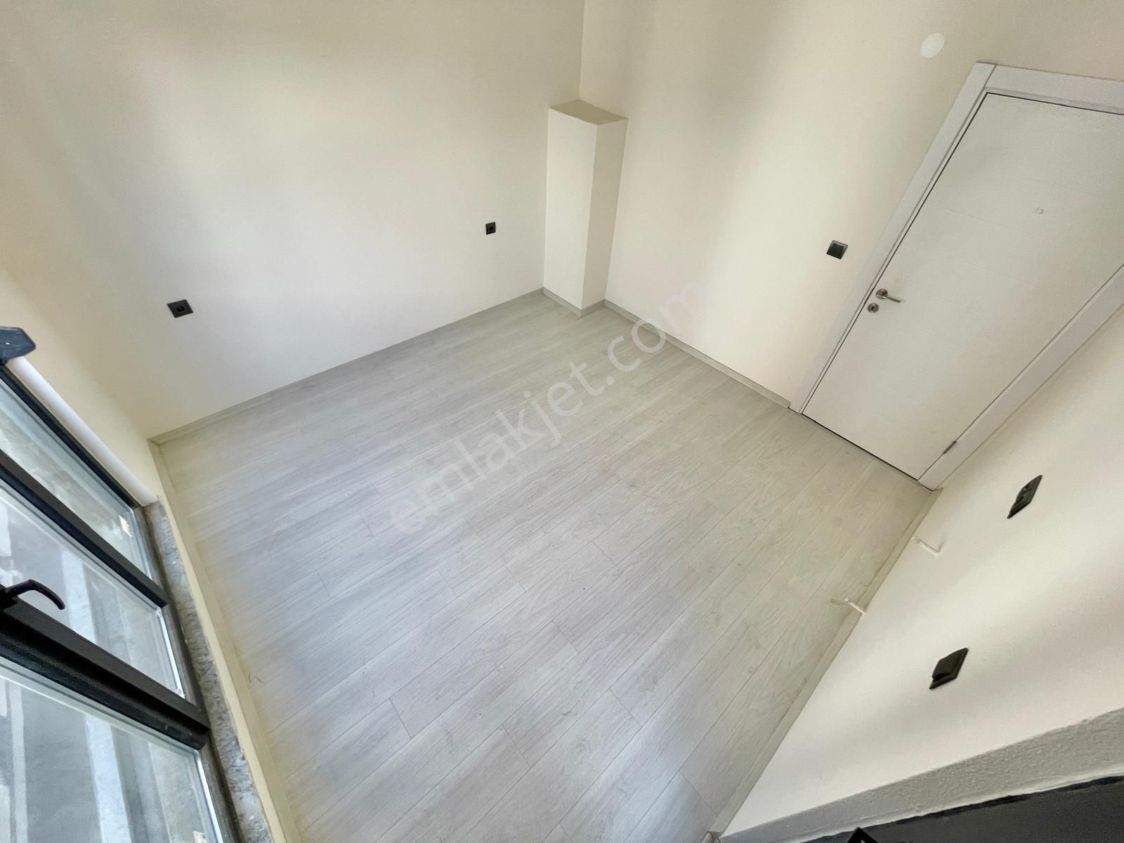 Berkay Demirel'den Altınkumda Site İçerisinde Geniş Teraslı 3+1 Dubleks - Görsel 35