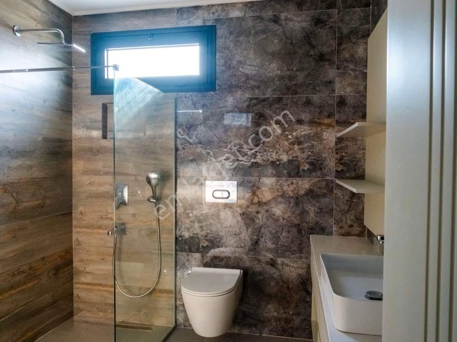 Kuşadası Güzelçamlı’da | Sıfır | Özel Havuzlu | Ultra Lüks 3+1 Müstakil Villa - Görsel 17