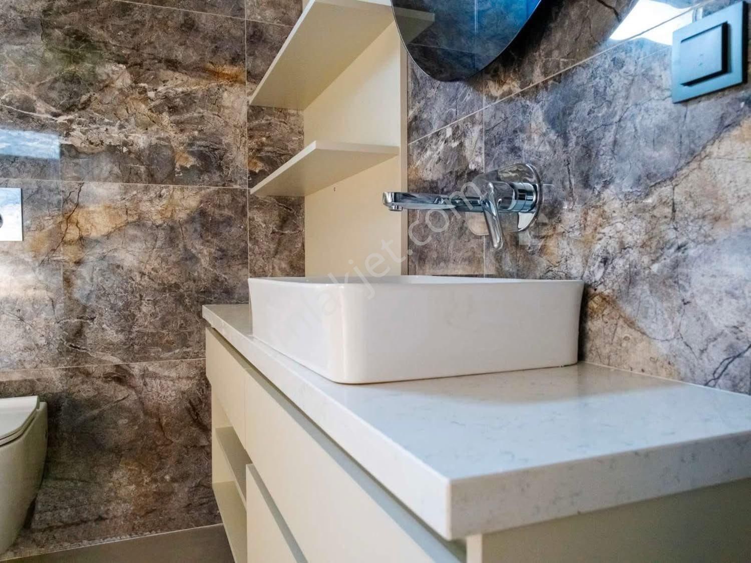 Kuşadası Güzelçamlı’da | Sıfır | Özel Havuzlu | Ultra Lüks 3+1 Müstakil Villa - Görsel 16