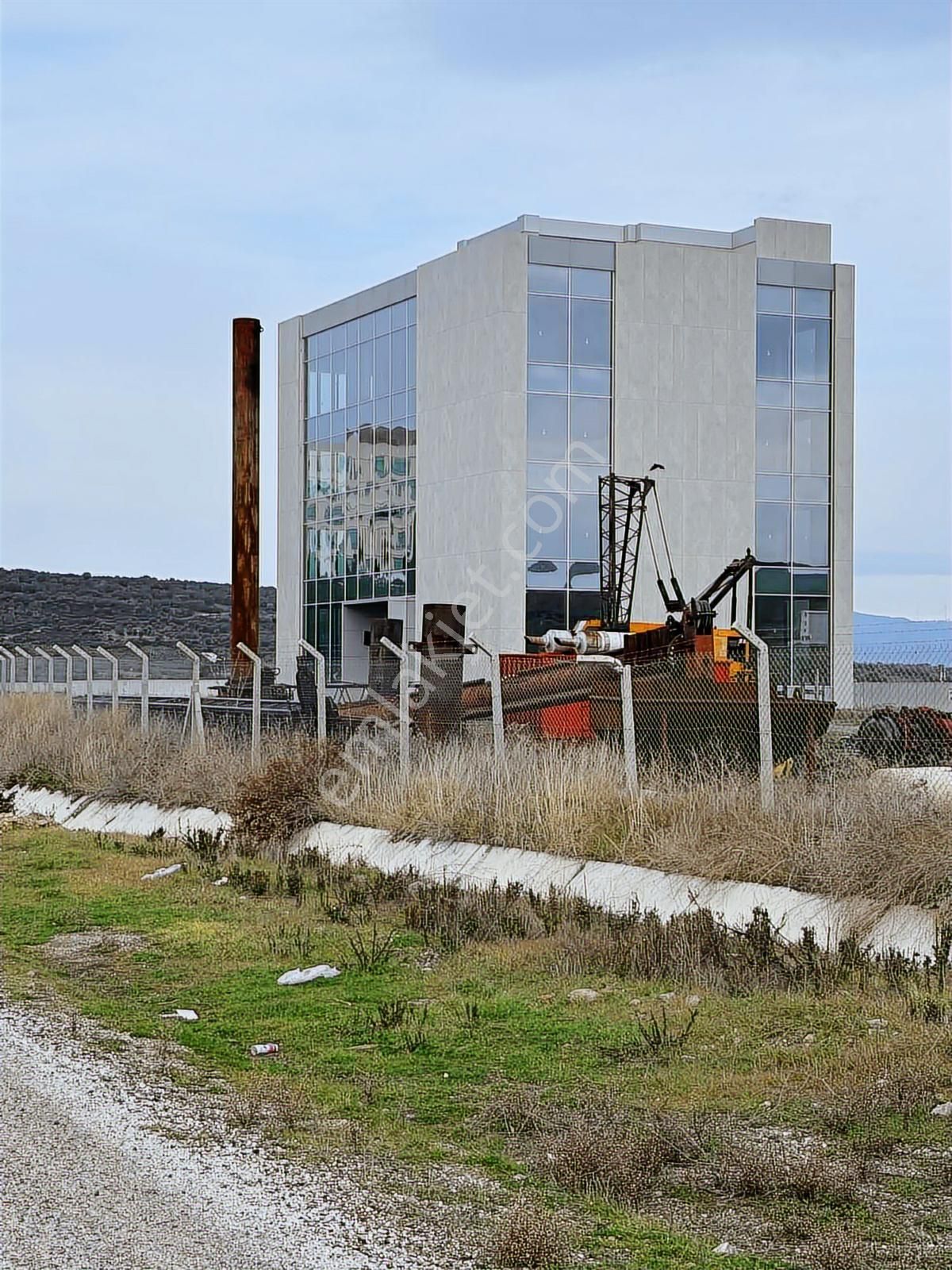 Aliağa Yat Tersanesi Ve Meslek Hastalıkları Hastanesi Yanı - Görsel 10
