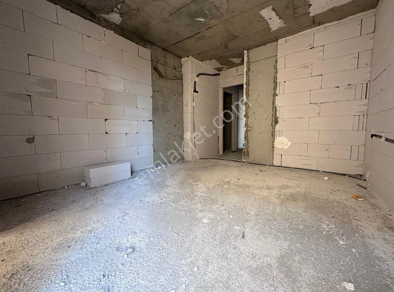 Atatürk Caddesi Üzerinde Satılık Sıfır 2+1 Net 75 M2 Daire - Görsel 17