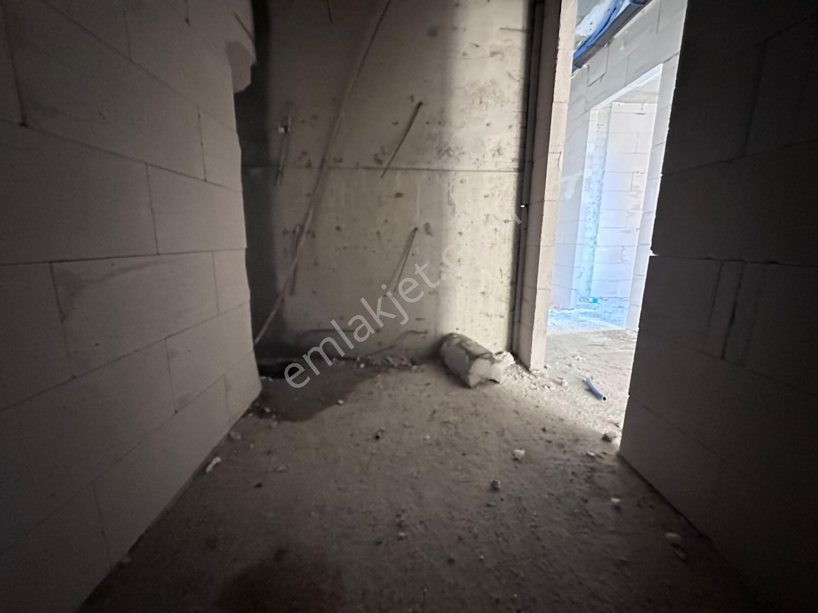 Atatürk Caddesi Üzerinde Satılık Sıfır 2+1 Net 75 M2 Daire - Görsel 21