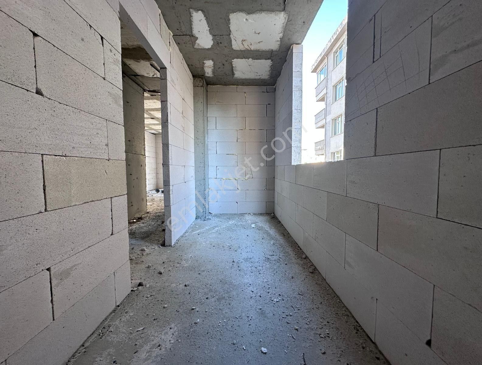 Atatürk Caddesi Üzerinde Satılık Sıfır 2+1 Net 75 M2 Daire - Görsel 9