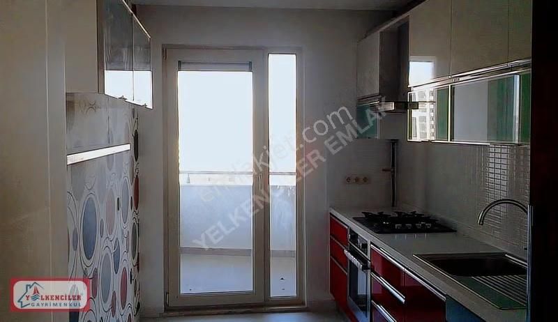 Halkalı Atakent Bosphorus City Erguvan'da 3+1 Satılık Daire - Görsel 3