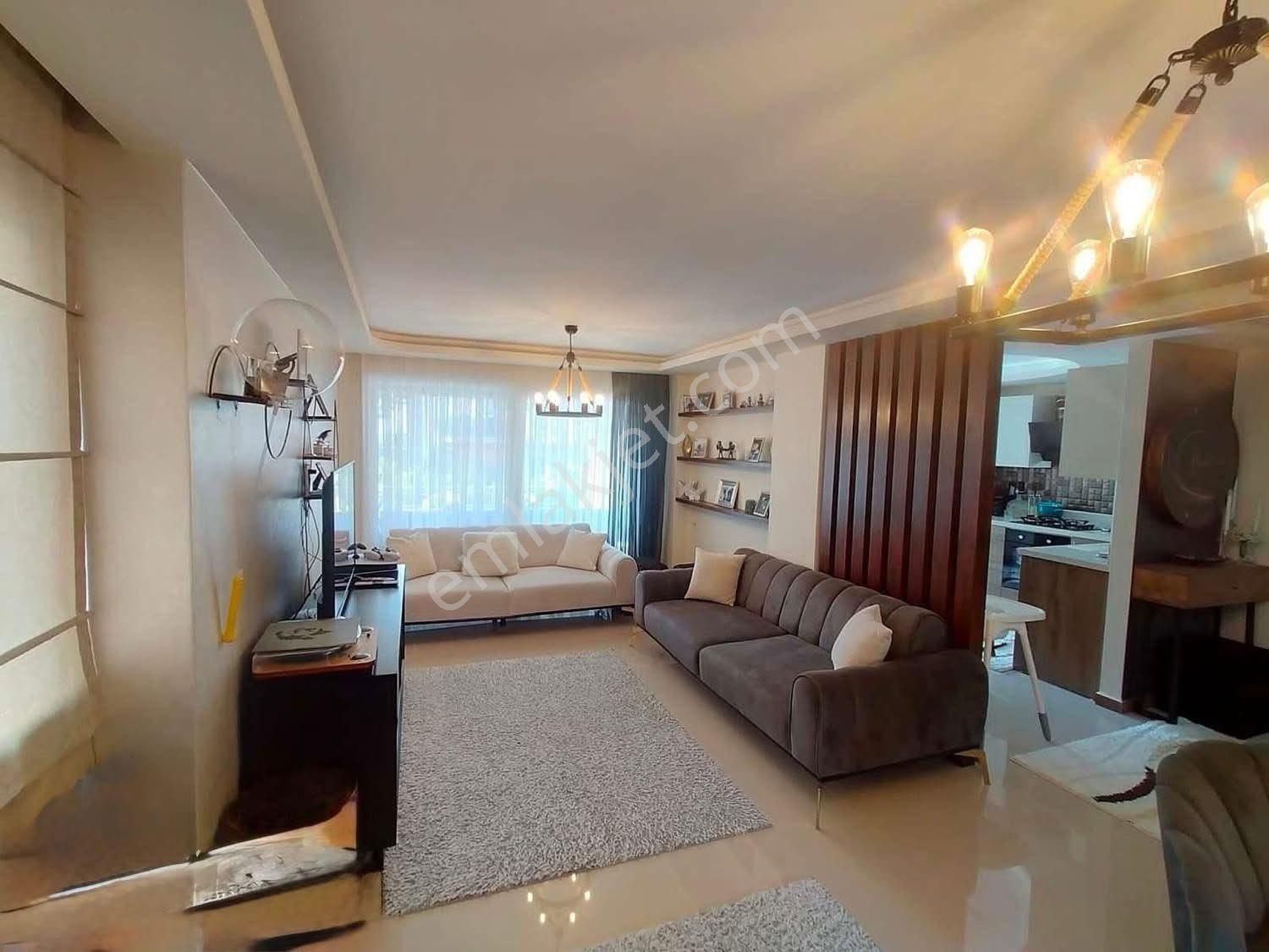 Kuşadası Soğucak’ta | Geniş Bahçeli | Ortak Havuzlu | 5+2 Müstakil Villa - Görsel 3